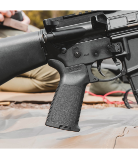 Magpul MOE pistol grip for AR-15